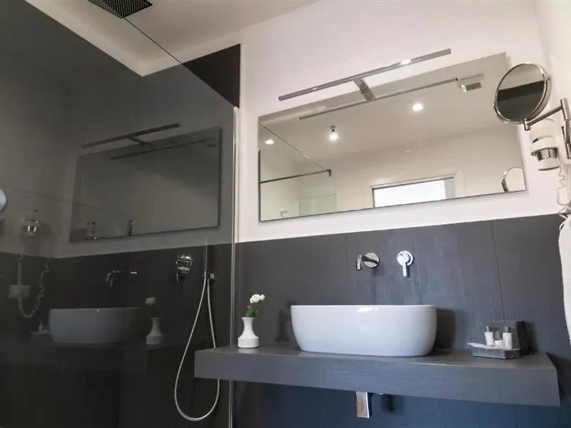 Ruggero Settimo Hotell Palermo
